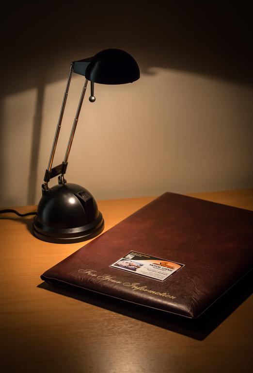 ซีนา มอเตอร์ ลอดจ์ Motel วังกานุย ภายนอก รูปภาพ