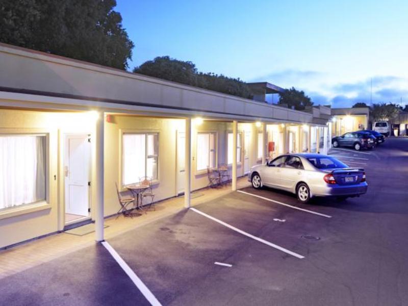 ซีนา มอเตอร์ ลอดจ์ Motel วังกานุย ภายนอก รูปภาพ