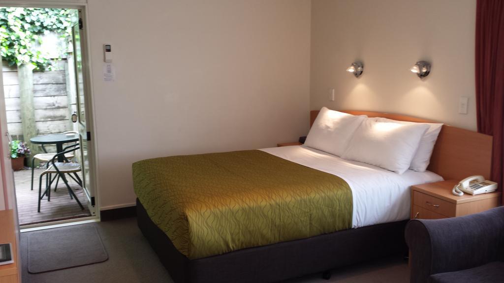 ซีนา มอเตอร์ ลอดจ์ Motel วังกานุย ภายนอก รูปภาพ
